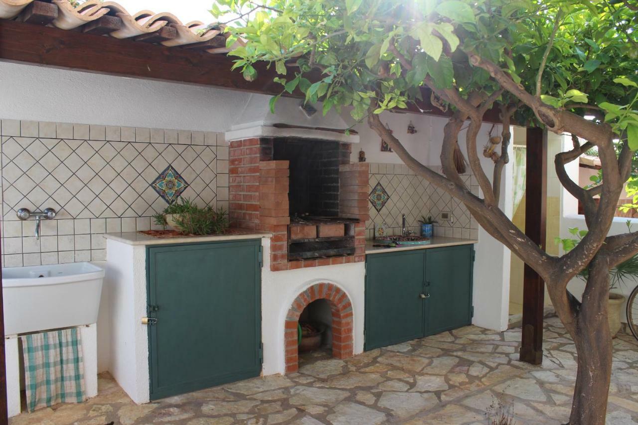 Monolocale Da Mariolina Apartment Macari Bagian luar foto
