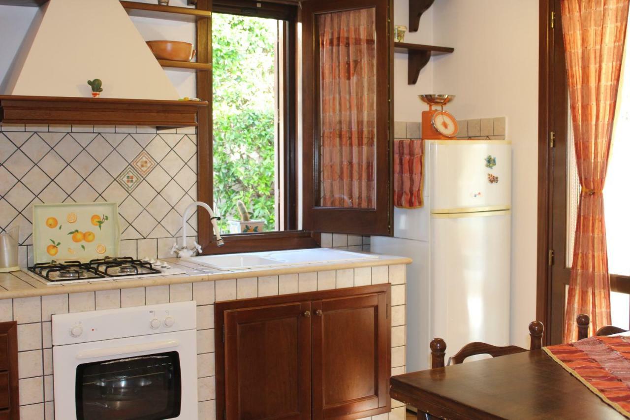 Monolocale Da Mariolina Apartment Macari Bagian luar foto