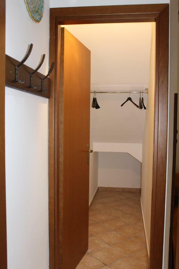 Monolocale Da Mariolina Apartment Macari Bagian luar foto